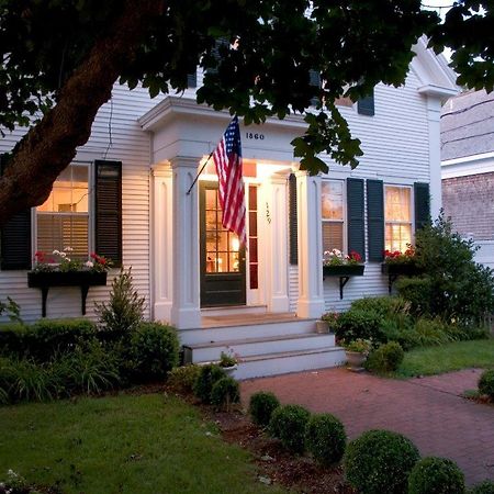 Ashley Inn Эдгартаун Экстерьер фото