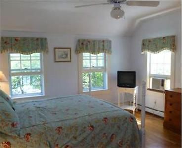 Ashley Inn Эдгартаун Экстерьер фото